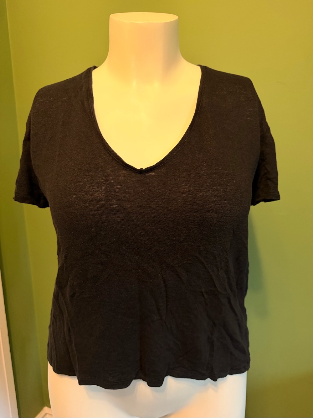 Zara Black Linen V-Neck Short Sleeve Tee